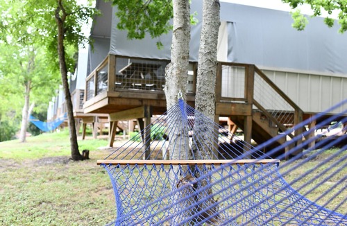 Seguin Cabin | Sleeps 6! Brand new Cabin with many amenities: Pool, hot tub, kayaking! - SG17