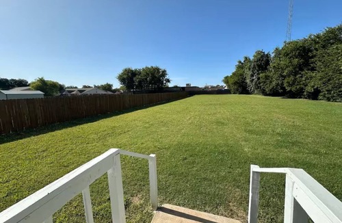 Richland Hills House | Sleeps 6: Pet & Family Friendly!