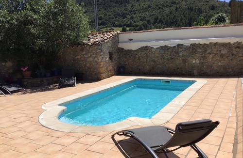 Embres-et-Castelmaure House | Sleeps 9 Village House, Private Pool, 30 mns to beach