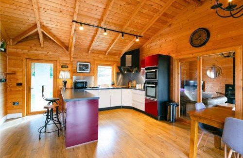 Fangfoss House | Sleeps6- Hot Tub- Pet Friendly- Log Burner