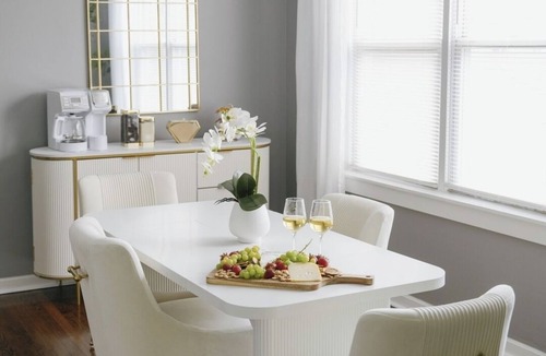 Belmont Cragin Apartment | Sleeps7 2BR Coffee Station Backyard w/Grill