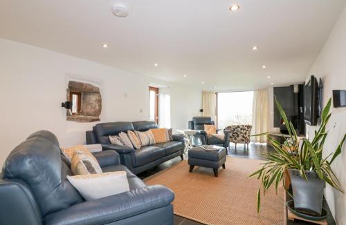 Blisland House | Sleepy Fox