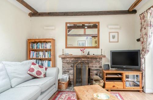 Jackfield House | Sleepy Hollow