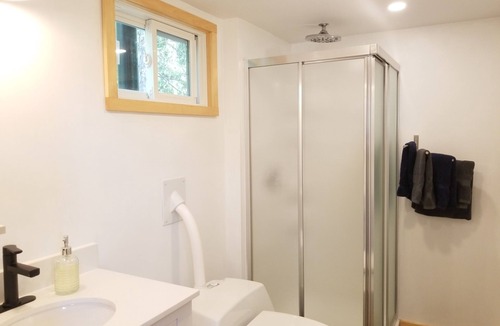 Minden Hills Cottage | Sleepy Pines waterfront cottage