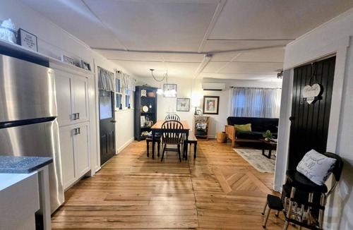 Mount Gretna Heights Cottage | Slice of Heaven