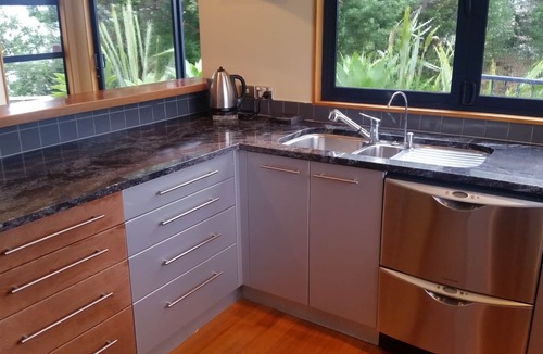 Taiharuru House | Slice of Pacific Paradise