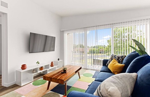 Orange Prairie Apartment | Slice of the Good Life: Concord C2
