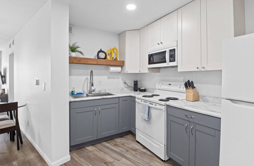 Orange Prairie Apartment | Slice of the Good Life: Concord A4