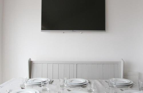 Rock House | Slipway 10