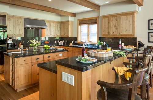 Granite Ridge Villa | Slope-side Granite Ridge luxury lodge with ample space for all