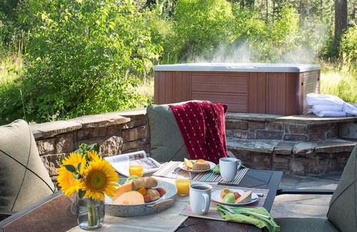 Granite Ridge Villa | Slope-side Granite Ridge luxury lodge with ample space for all