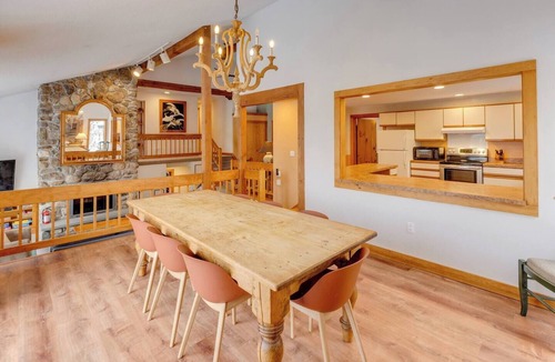 Franconia House | Slope Side Retreat at Cannon Mtn