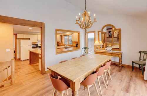 Franconia House | Slope Side Retreat at Cannon Mtn