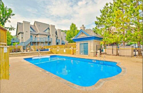 Craigleith Apartment | Slopeside Loft at North Creek Resort