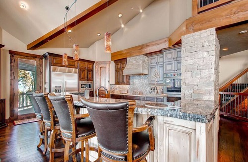 Timber Trail House | Slopeside Manor-Magnificent Custom Home-Great Amenities!