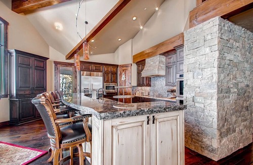 Timber Trail House | Slopeside Manor-Magnificent Custom Home-Great Amenities!