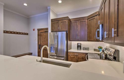 Salt Lake Mountain Resorts House | Slopeside Solitude Condo - Walk to Ski Lifts!
