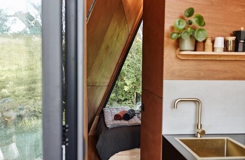 Penwortham Ski Chalet | Slow Cabin