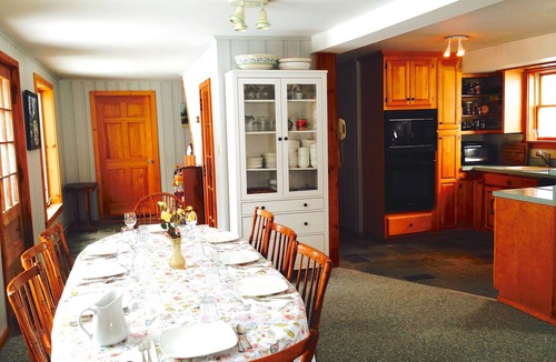 Isle La Motte House | Slow down…You’re on Island Time