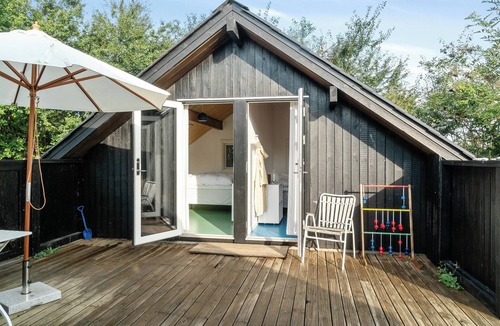 Sejero House | Slow living by the water on Sejerø
