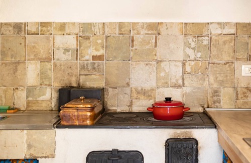 Lupoglav Apartment | Slow stay home Rose in tiny authentic Istrian village near Učka