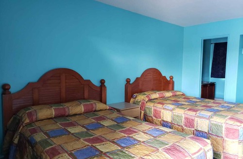 Sanford Hotel | Slumberland Motel