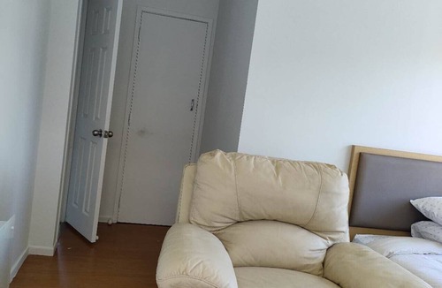 Epsom Apartment | Small 2 bedroom flat 7a Rangiatea Road