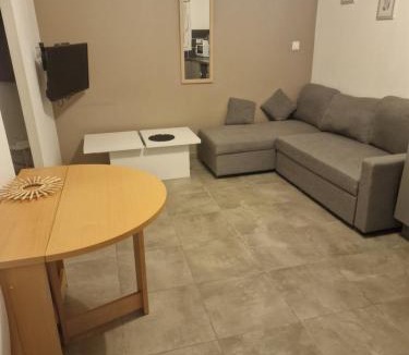 Costieres Apartment | Small and cute