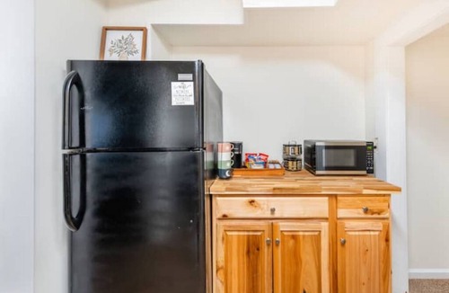 Danville Apartment | Small and Stylish: Main St. Apt