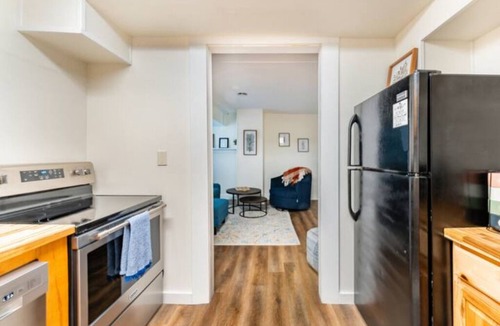 Danville Apartment | Small and Stylish: Main St. Apt