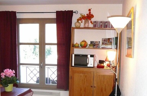 Sainte-Marie-de-Campan Apartment | Small apartment located in mountaineer village, very bright