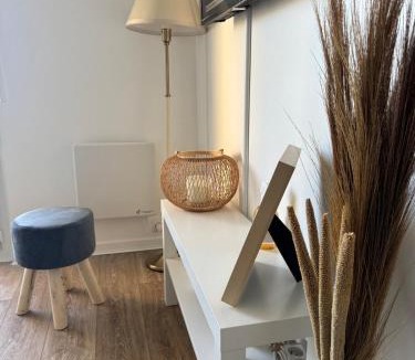 Ramonville-Saint-Agne Apartment | Small Bubble in Toulouse, France T2-Parking-1KmMetro-WiFi-Cosy