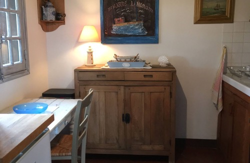 Bonneville-la-Louvet House | Small charming barn