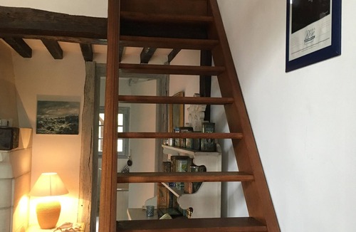 Bonneville-la-Louvet House | Small charming barn