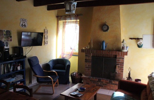 Corseul House | Small charming stone house between land and sea