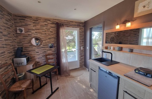 Lezignan-Corbieres House | Small Cottage Ô Sud