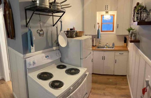 Bull Shoals Cottage | Small Cozy Cottage #3 at Bull Shoals!