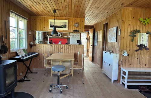 Kirke Hyllinge House | Small cozy summer house near the Isefjord