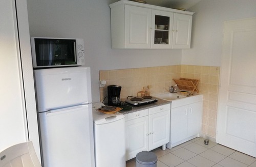 La Teste-de-Buch Apartment | Small detached house approx. 3.5 km from Arcachon