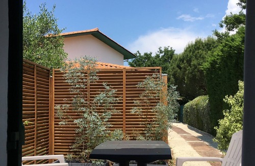 La Teste-de-Buch Apartment | Small detached house approx. 3.5 km from Arcachon