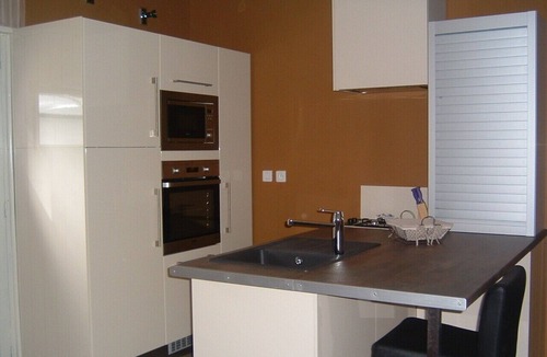 Trans-en-Provence Apartment | Small detached house with pool in TRANS EN PROVENCE