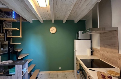 Flavin House | Small detached village house 10 minutes from Rodez Pets welcome