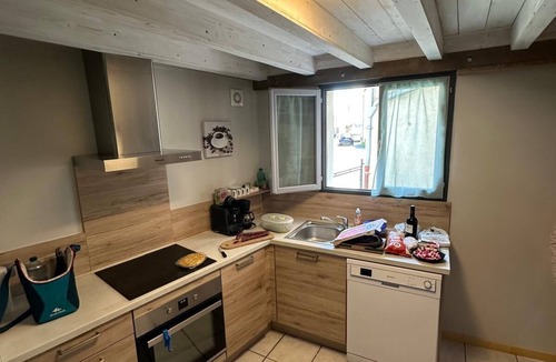 Flavin House | Small detached village house 10 minutes from Rodez Pets welcome