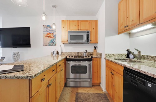 Charlevoix Condo | Small dog friendly | Downtown Charlevoix Condo | Indoor/Outdoor Pool
