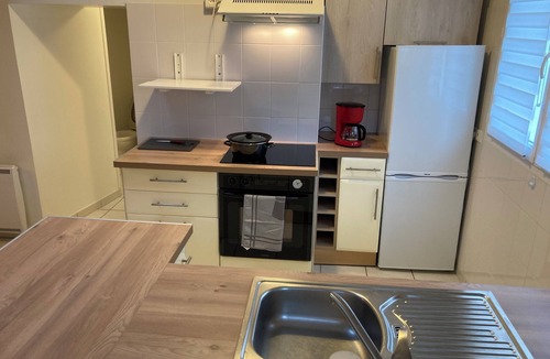 Saint-Etienne-de-Montluc House | SMALL HOUSE WITH LARGE GARDEN