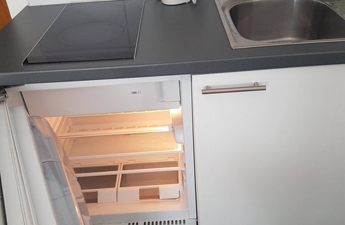 Plainpalais Apartment | Small friendly Studio, close to the center of Geneva, quiet