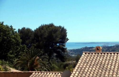 La Gaude House | small guest house