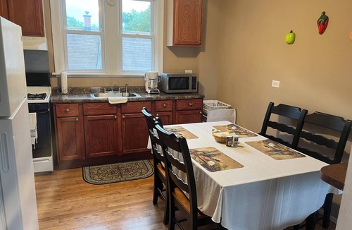 Stickney Apartment | Small hidden Gem