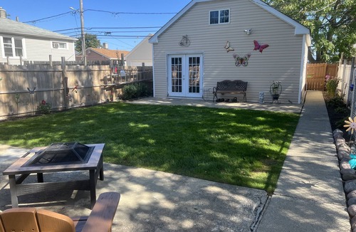 Stickney Apartment | Small hidden Gem