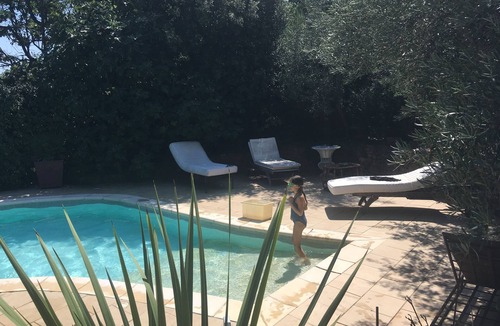 Euzet-les-Bains House | Small house barbecue pool